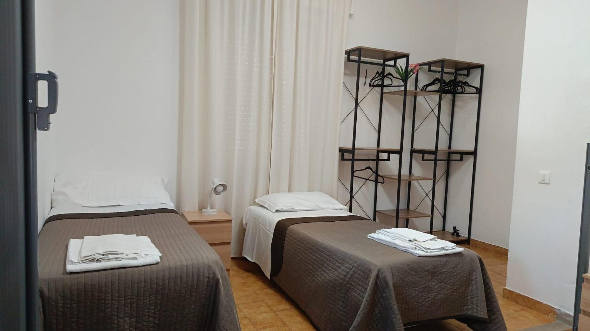 Apartamento Casa Relax Fam. D'Amata Ciampino Habitación foto
